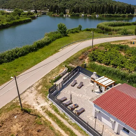 Usce Villa